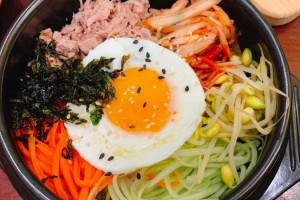 Top những món ăn yêu thích của giới trẻ trong menu món Hàn