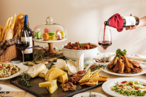 Tổng Hợp Những Món Ngon Không Thể Thiếu Trong Menu Nhà Hàng Pháp
