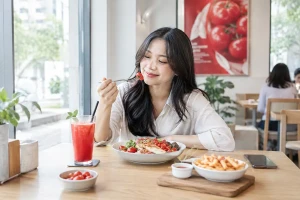 Màu đỏ có kích thích ăn uống không? Góc nhìn thực tế